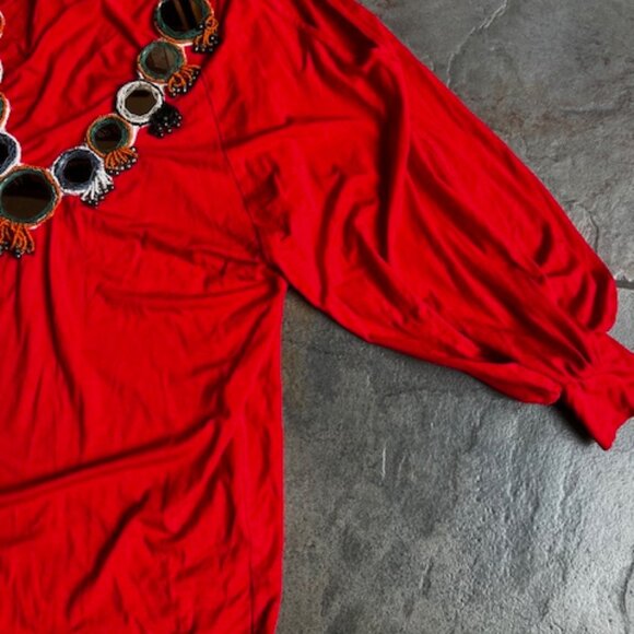 VaVa by Joy Han Bold Red Embellished Eye-Catching Top Women's Size Small (2-4) - Picture 6 of 12